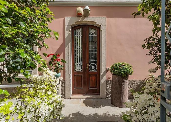Liberty Villa & Winter Garden