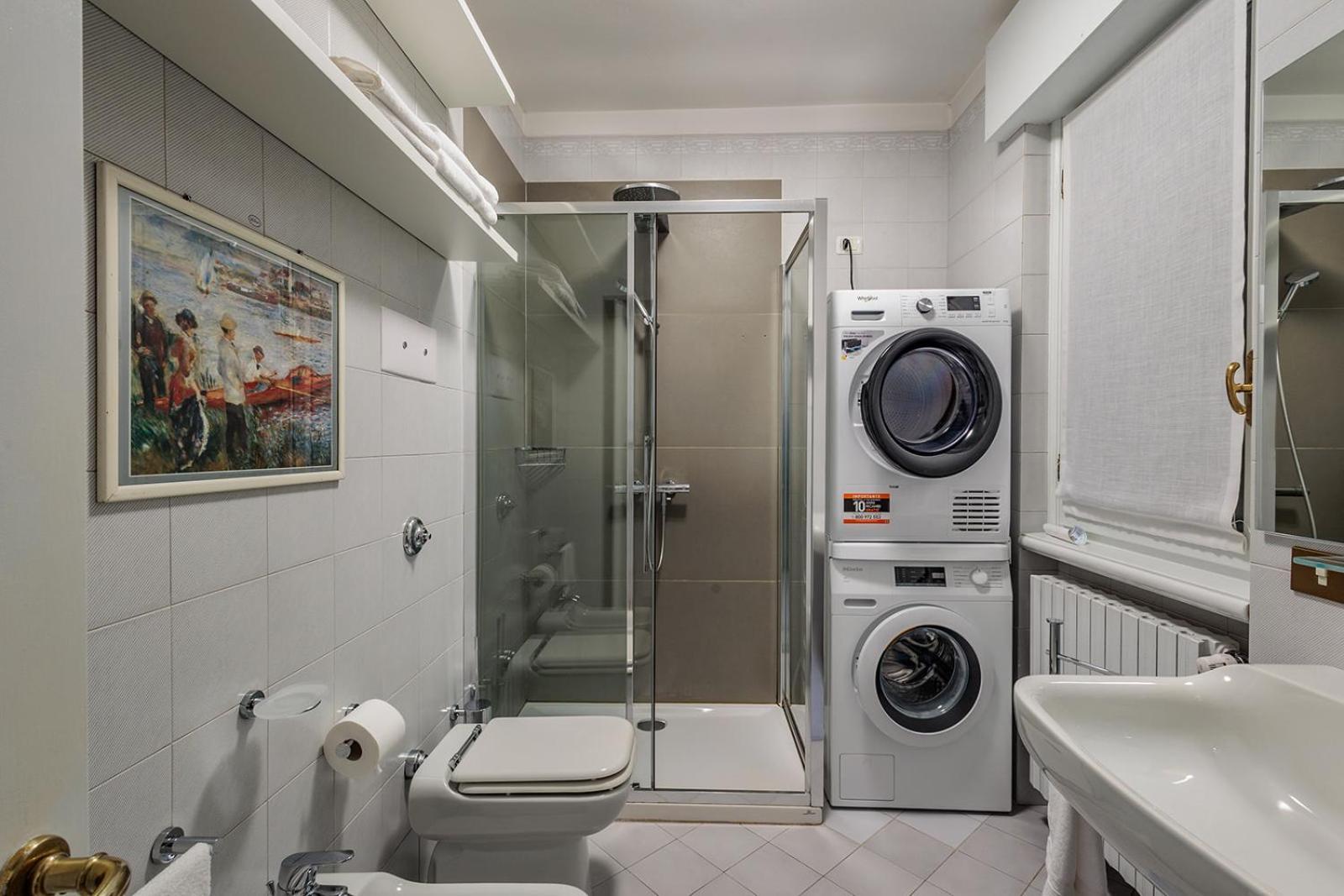 Liberty & Winter Garden Apartment *