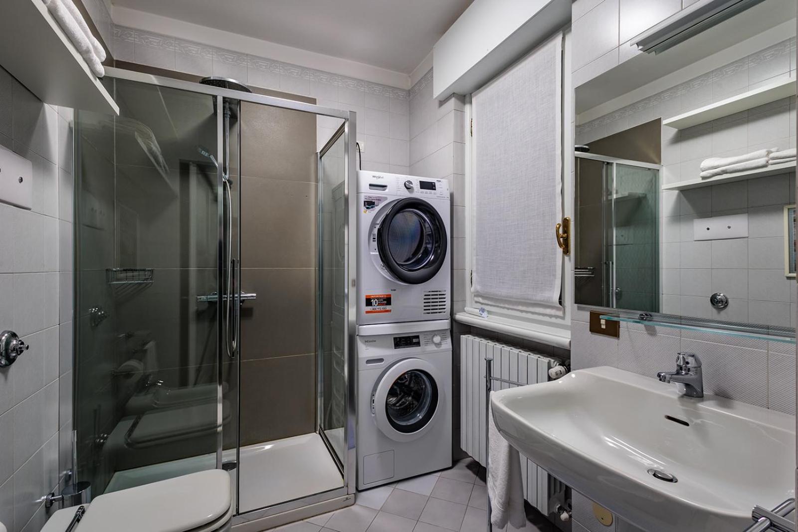 Liberty & Winter Garden Apartment *